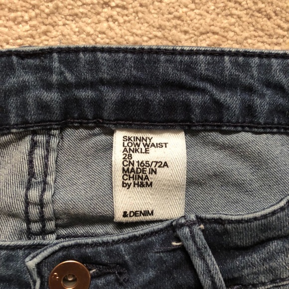H&M Stretchy Moto Skinny Jeans - Picture 7 of 7